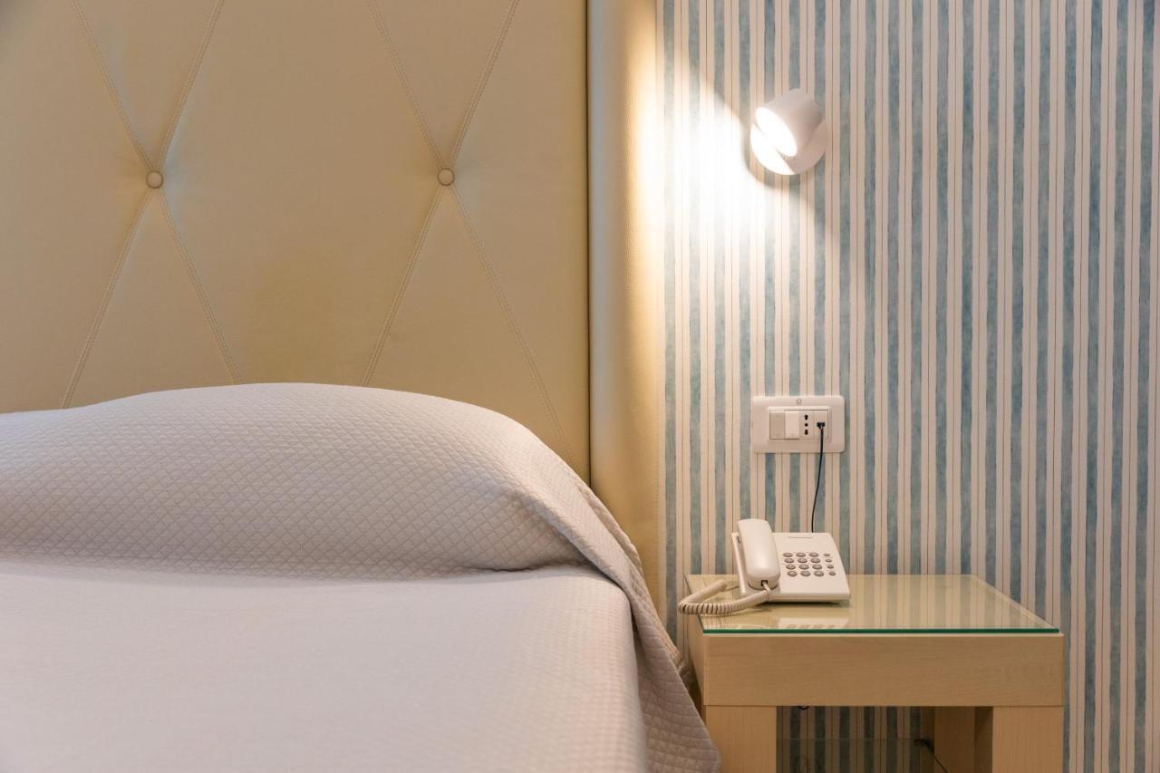 Grand Park Hotel 4*